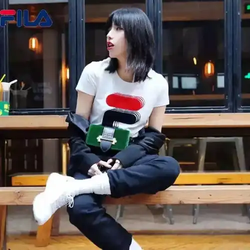  绝版狠货2018夏季新款短袖t大flogo男女情侣款59包