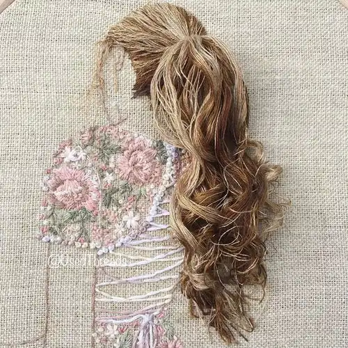  她用针线作画,每一幅背影都让人浮想联翩