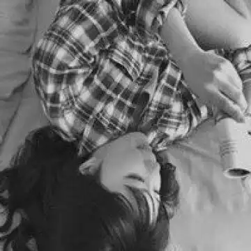  谁人背后无人说