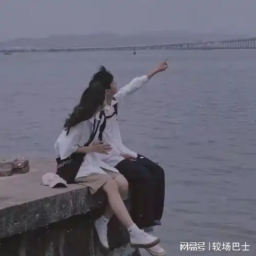  牛在哞哞叫,老爸在嗨咻