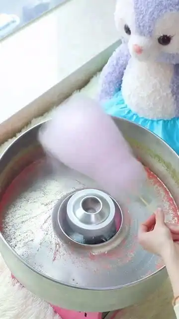 我和春天有个约会春天就应该吃可可爱爱的东西呀和闺蜜一人一半