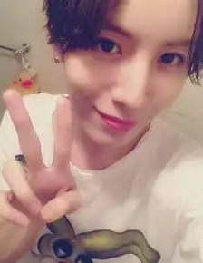  求几张鲁敏宇高清无水印图片