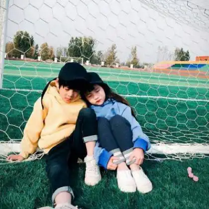  可爱萌娃情侣头像一对,他大以后足以配得上你的人