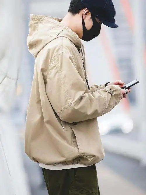 如果有得选,那么夏天我也想要穿着它,独属于男人的复古军旅风