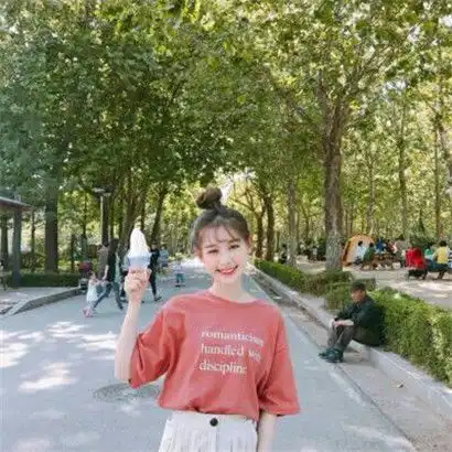扯淡的青春最美的时光,姐妹头像两张一人一张