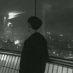  微信头像男沧桑黑白图片2018最新版你是认真书写的一笔一划