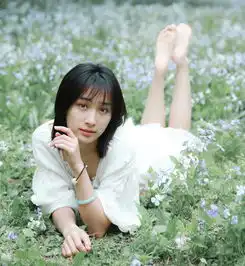  徐申东白裙写真仙气十足