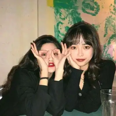 真人闺蜜头像我不擅长挽留,可偏偏这么多人要走