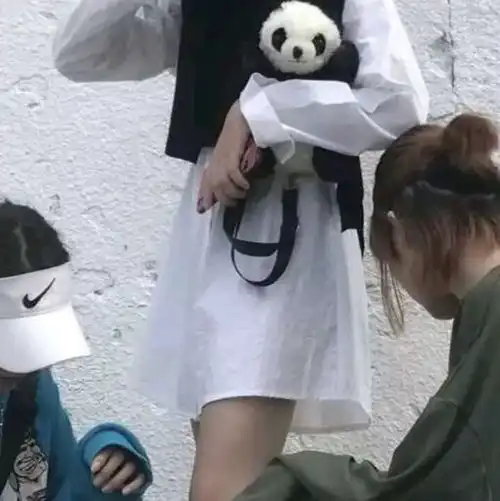 三人闺蜜头像要在一直一直在一起