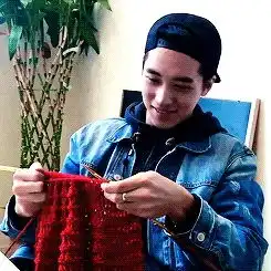  许魏洲这照片被轮了两年,moveon可以吗他还有其...