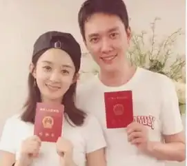  鹿晗被传分手是假,赵丽颖被传分手更是假,但她却突然官宣分手