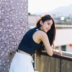 遇上帅哥就抑制不住犯花痴的三大星座女