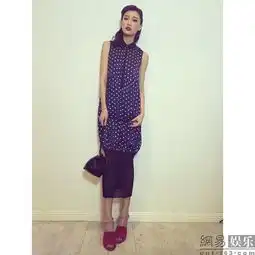 李斯羽与闺蜜私房照曝光