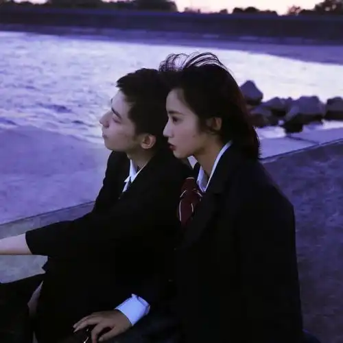  情头空气中弥漫着浪漫的气息