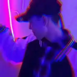  微信情侣头像一人一半恩爱超甜双人高清情图