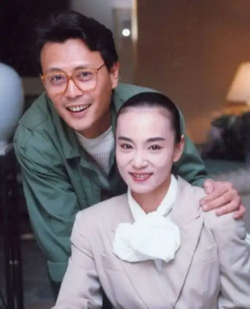  38岁意外流产,52岁丈夫坠亡,62岁的刘雪华独居的10年有多心酸