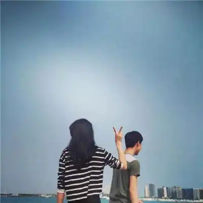  海边唯美小清新一人两张情侣头像蓝色的恋爱