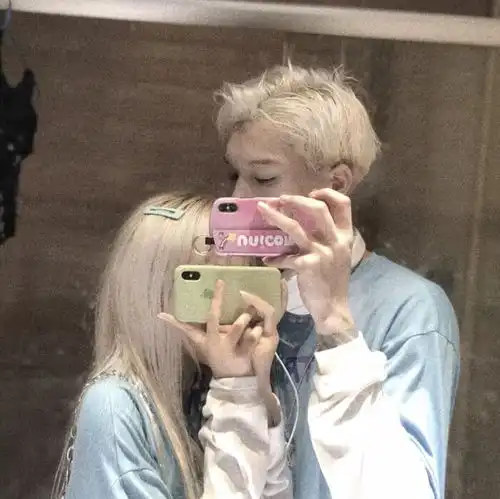  超火宠溺情侣头像,限量版风限量版蜜,一左一右奈斯到炸