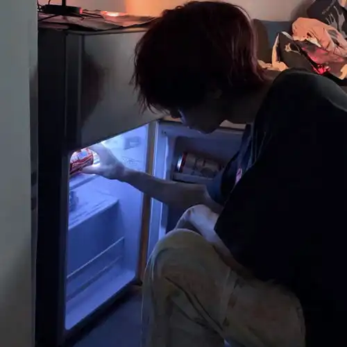  情侣头像适合置顶的小众文案