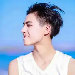  听风看你情侣头像一男一女qq头像扣扣居