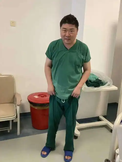 这样的天气穿上防护服是什么滋味我们替你感受了一下