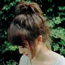  韩式丸子头怎么扎清爽好看春季简单扎发最减龄