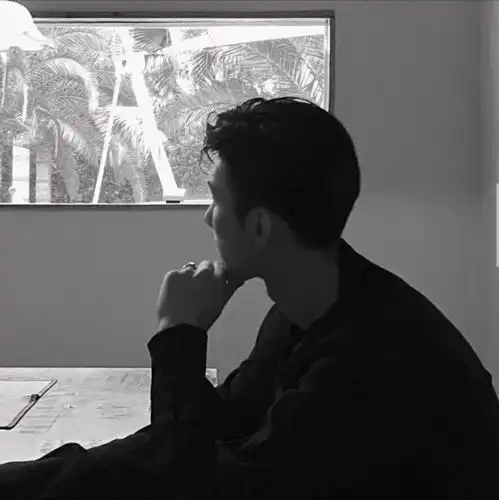  一人一张情侣头像开启心动模式