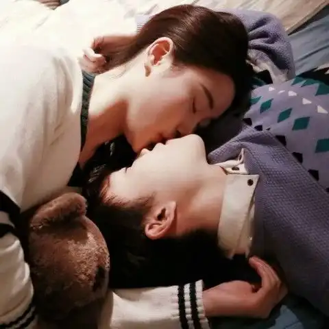  女生最讨厌回着三条qq,男生发了赶紧撤回,不然注定单身吧