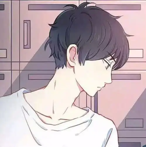  男生洗澡的时候都喜欢看自己哪个部分