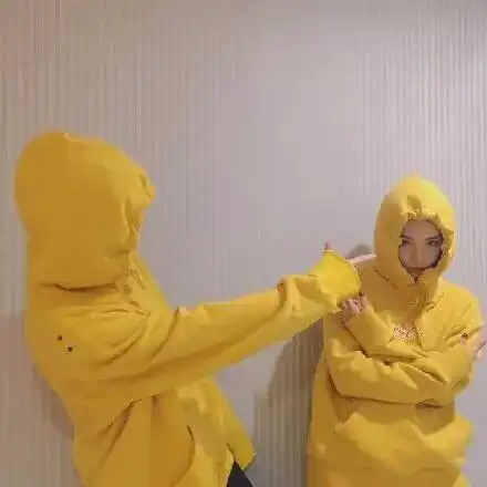  请不要在聊天的时候说哦呢