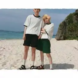  谁帮我找找这张情侣头像的另一半