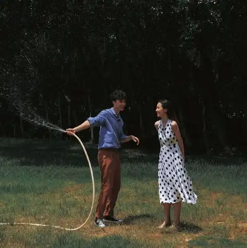  超酷原宿风情侣头像