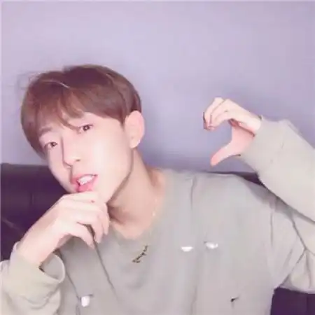  情侣头像清新唯美清纯怀抱必须留给我