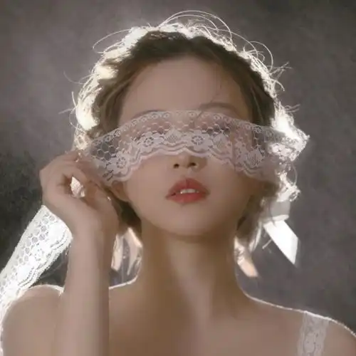  头像百看不厌的女生头像get