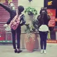  谁能给我这张情侣图的另一张