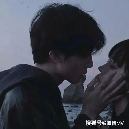 暗黑系风格双人的情头大全