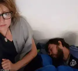  挺好的环球旅行,却让他们被骂的体无完肤