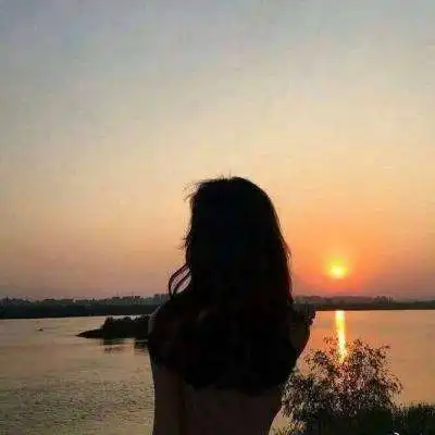  女生发哪些的朋友圈,男生会很反感