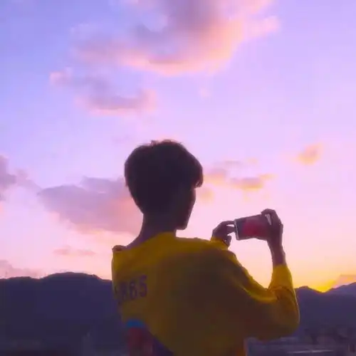  情侣头像文案的温柔分享