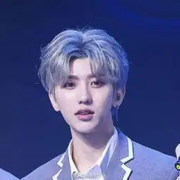  又叒叕提蔡徐坤,网友何老师你是故意的吗