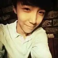  拿着麦克风的头像微信头像图片大全