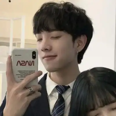  情侣头像呆萌两张配对真人又好看你应该试试爱我的我真的觉得爱我不会吃亏的