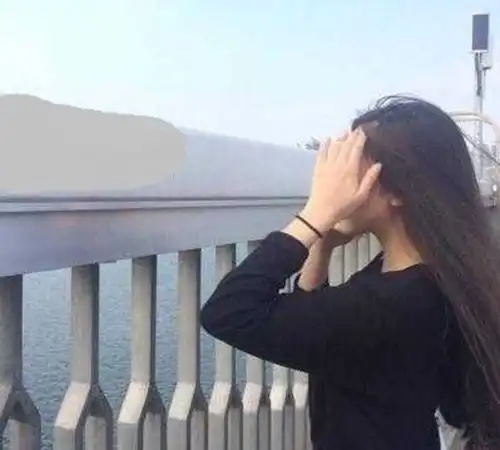  我空有1米7身高,连个男人都带不回家,96年妹子的心结谁能解