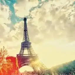  艾菲尔铁塔风景头像