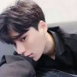  男票打游戏时,还能为你做到这3点,傻丫头好好珍惜吧