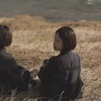 敲可耐的真人闺蜜头像一对两张