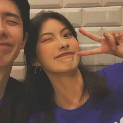  复古双人港风情头氛围感图片