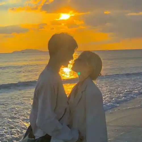  百里挑一的情侣头像