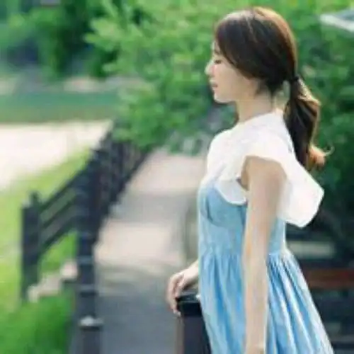  大神们能找一张这张头像的情侣头像吗