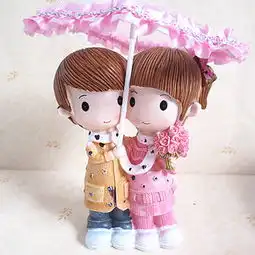  结婚礼物创意时尚情侣树脂娃娃个性送女朋友礼物家居装饰品摆件